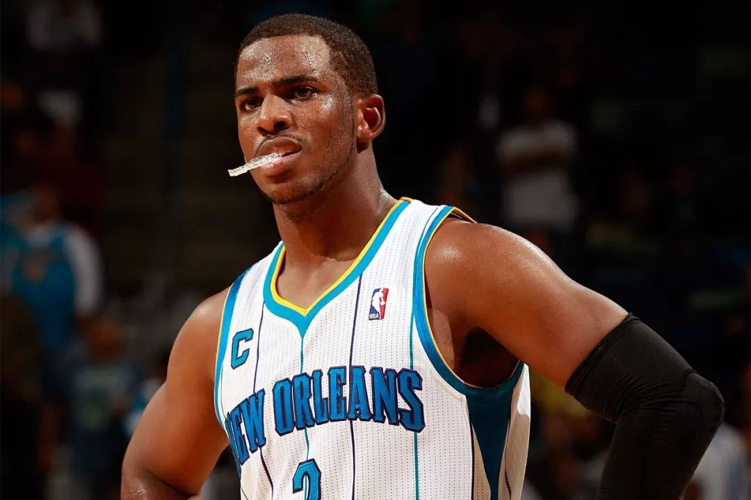 关于新奥尔良鹈鹕训练开放日;集结日门线救险引欢呼;英超在即;球队文化再被提及的信息 关于新奥尔良鹈鹕训练开放日;集结日门线救险引欢呼;英超在即;球队文化再被提及的信息