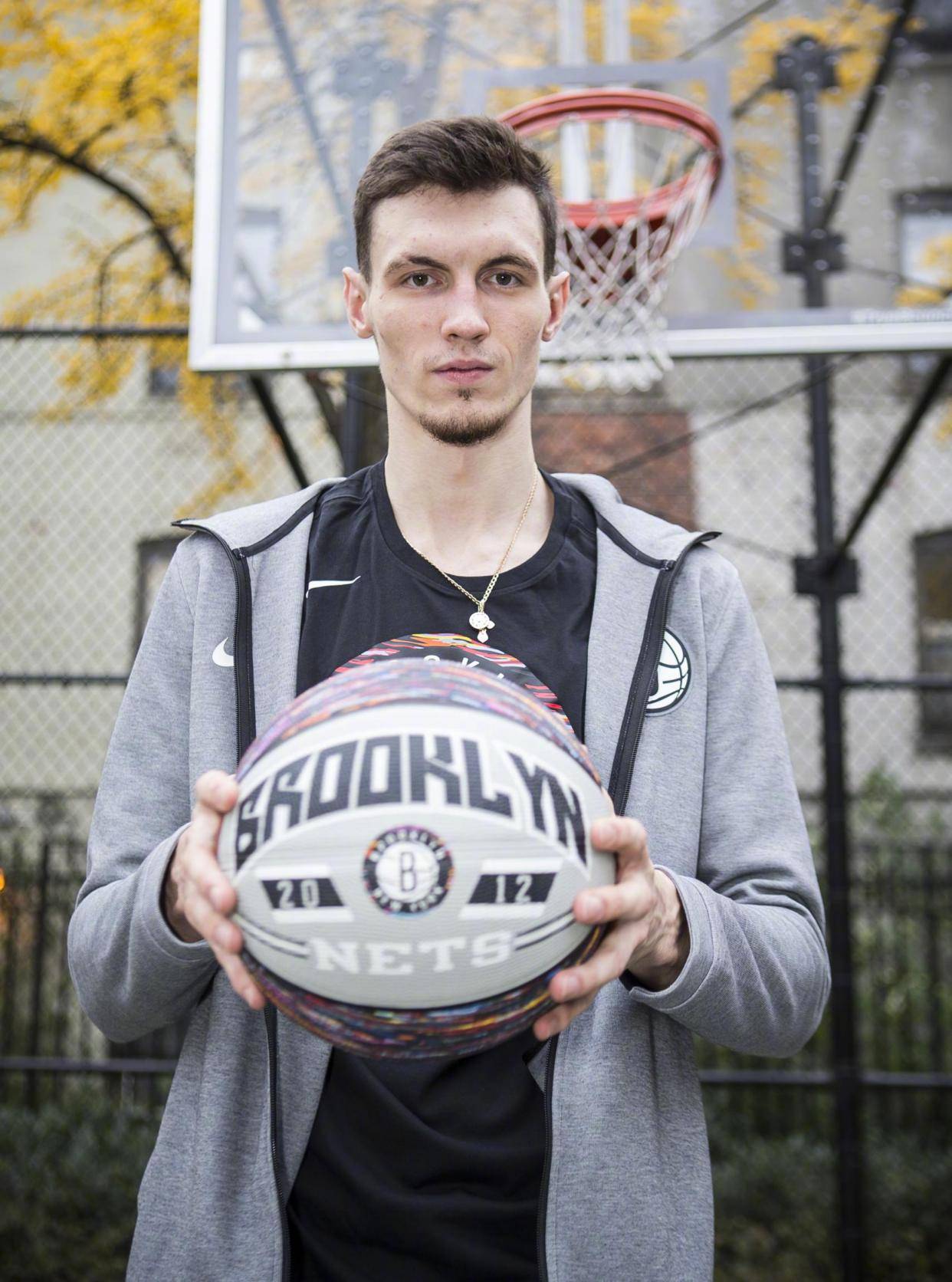 尼斯清晨状态回暖；志在欧超杯名次提升；更衣室稳定；赛程密集仍需轮换的简单介绍