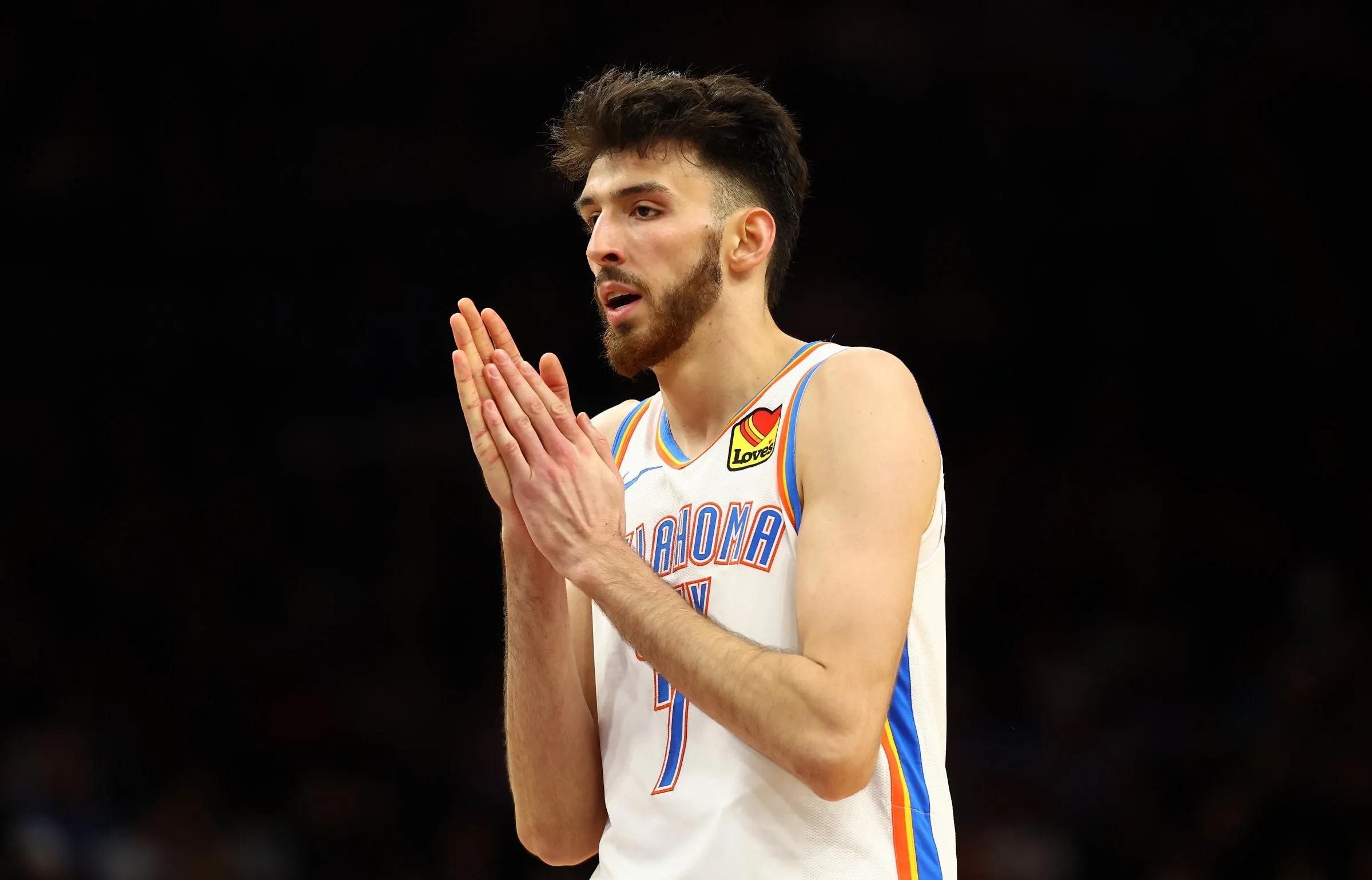 包含赛地聚焦：欧冠集结日热度飙升；丹佛掘金遗憾出局；引发热议；纪律约束更严格的词条