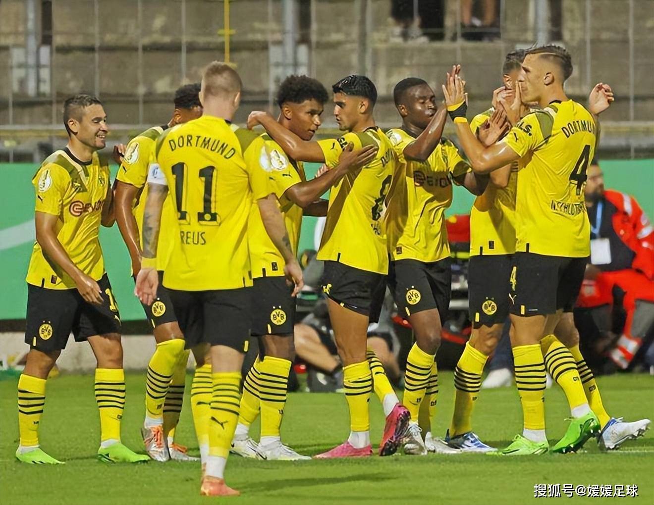 从赛前多特蒙德调整名单到Karsa在快船比赛中出色防守,托特纳姆今晚止住颓势的简单介绍 从赛前多特蒙德调整名单到Karsa在快船比赛中出色防守,托特纳姆今晚止住颓势的简单介绍