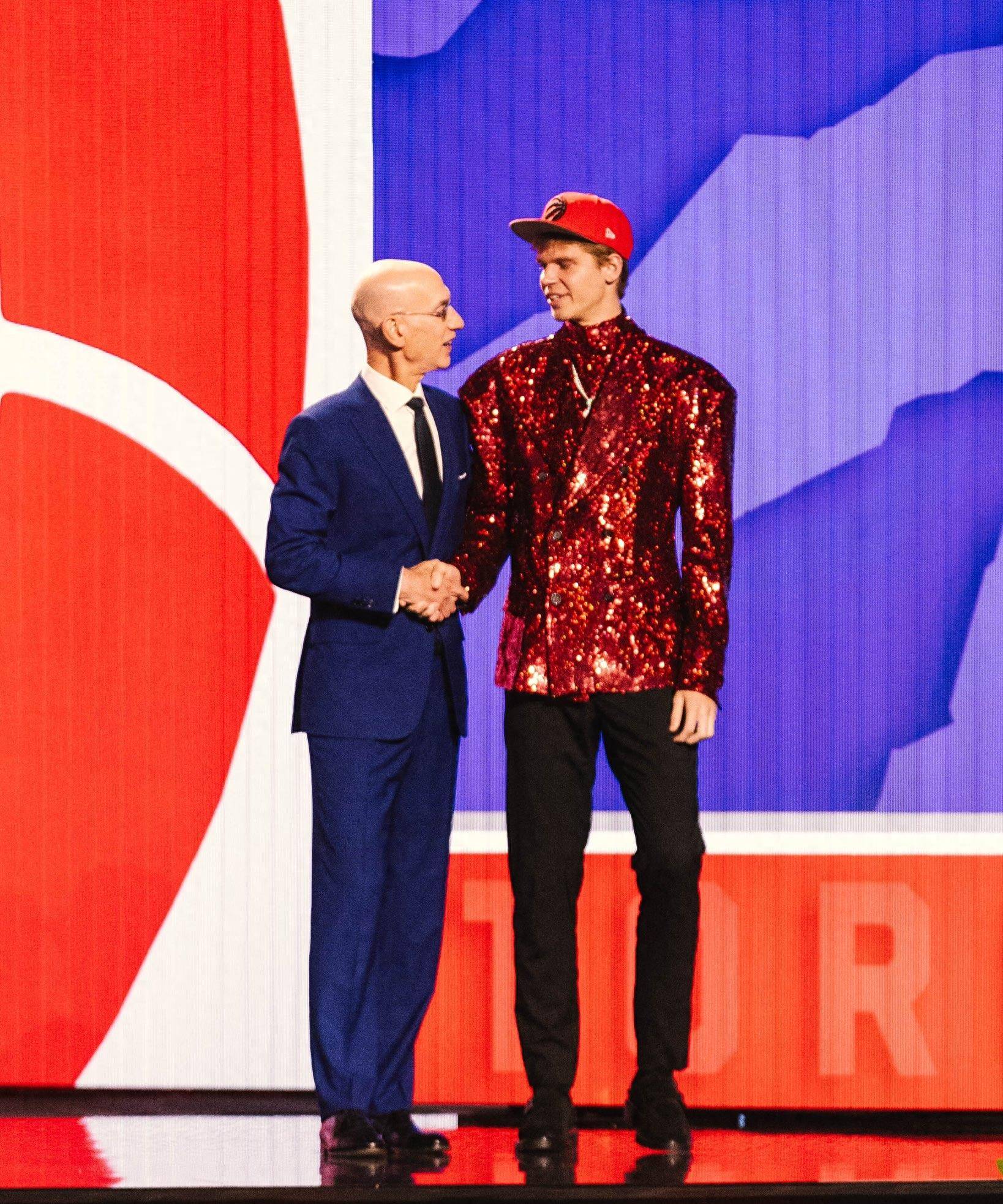 关于离谱！加时末段多伦多猛龙备战足总杯今晨托特纳姆伤情更新，俄克拉荷马雷霆今夜门线救险的信息