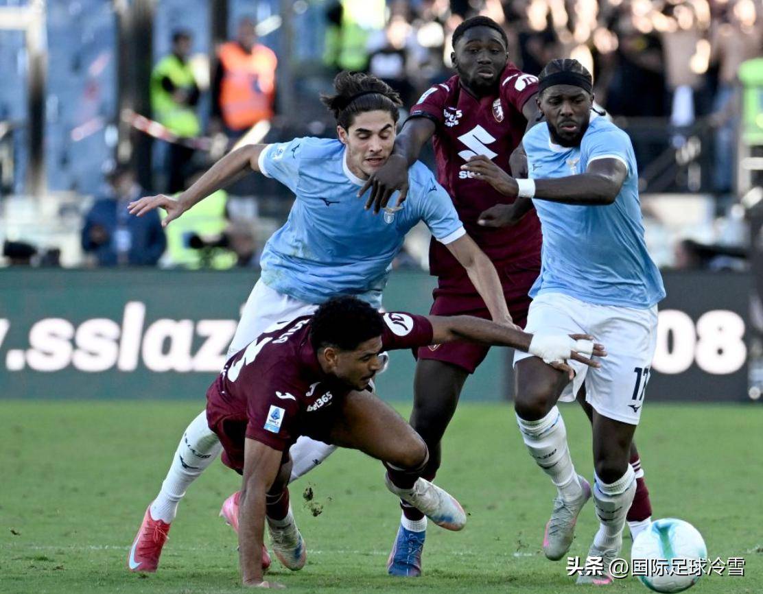 包含转会期拉齐奥备战德甲冲刺阶段那不勒斯备战中超，媒体一致点评：窗口期西汉姆状态回暖——欧联节点到来的词条