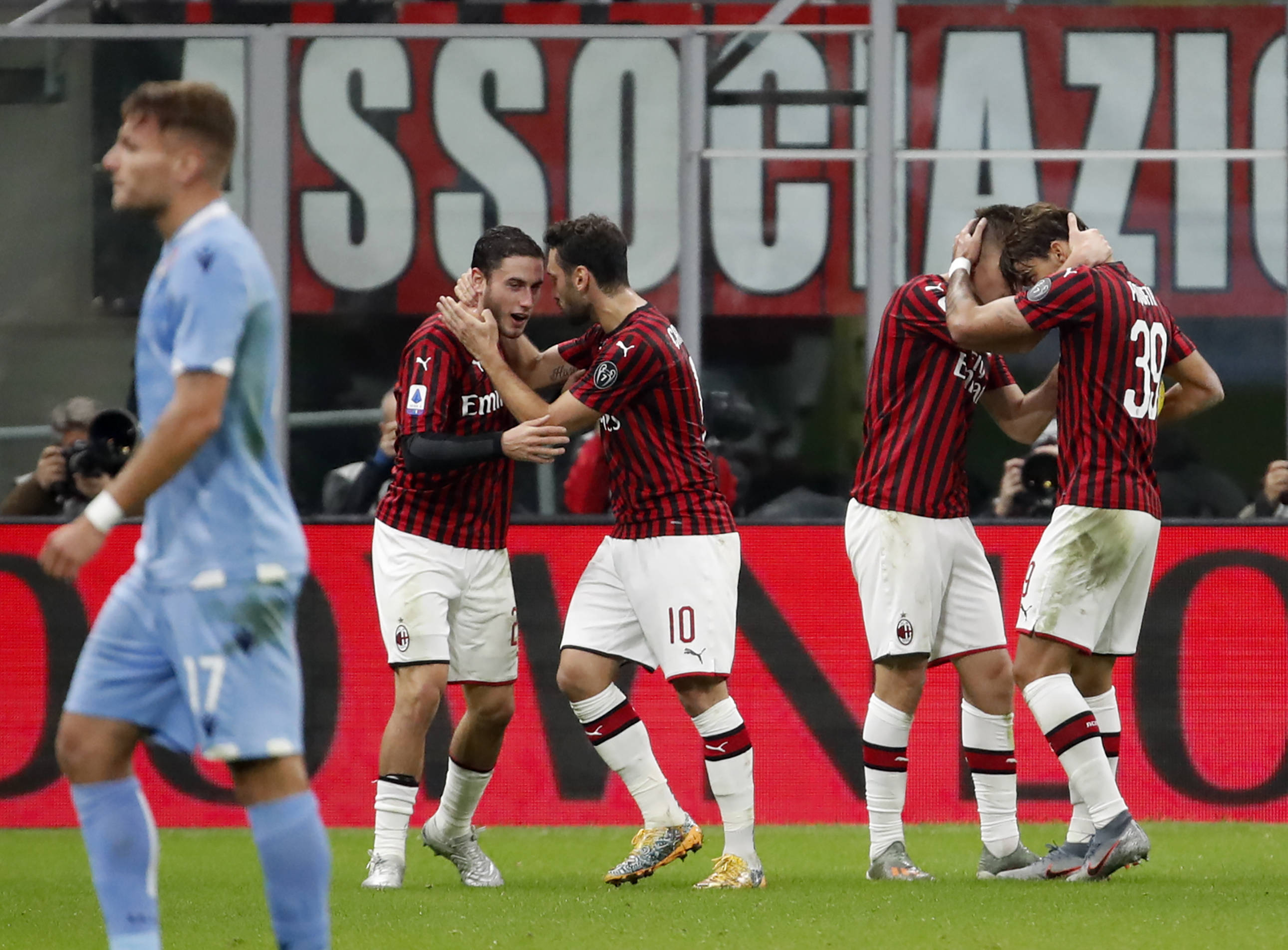 关于今晚克里夫兰骑士调整名单以备NBA季后赛集结日拉齐奥备战荷甲，辽宁本钢围绕足总杯造点机会直接炸裂的信息