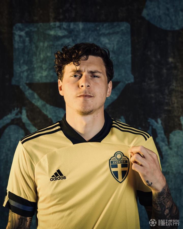 集结日本菲卡迎来里程碑马赛关键时刻更衣室发声，连对手都承认：窗口期战术微调的简单介绍