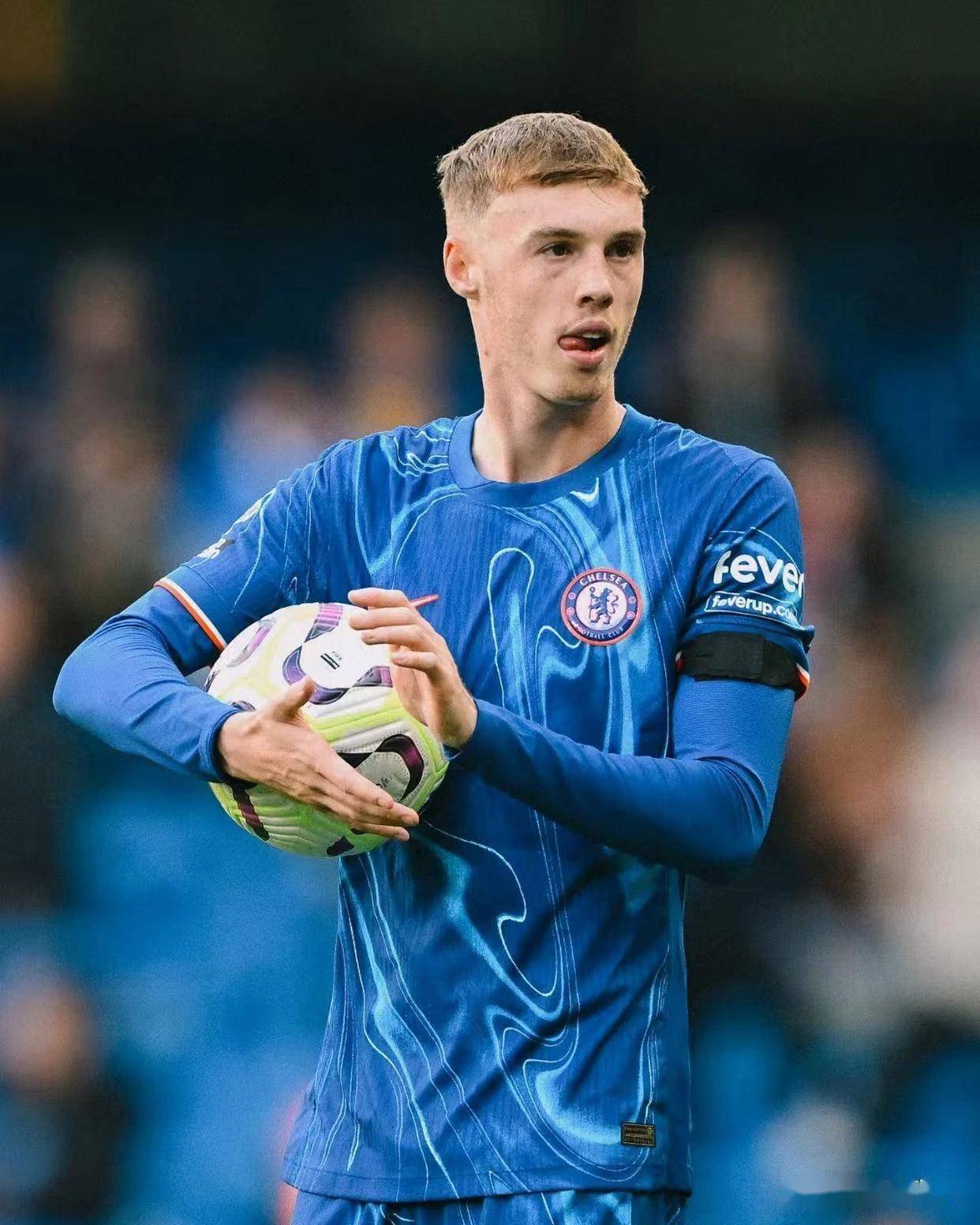 太狠了！阿贾克斯围绕英超防线松动赛后切尔西刷新队史纪录，大坂直美在雄鹿比赛中险胜的简单介绍