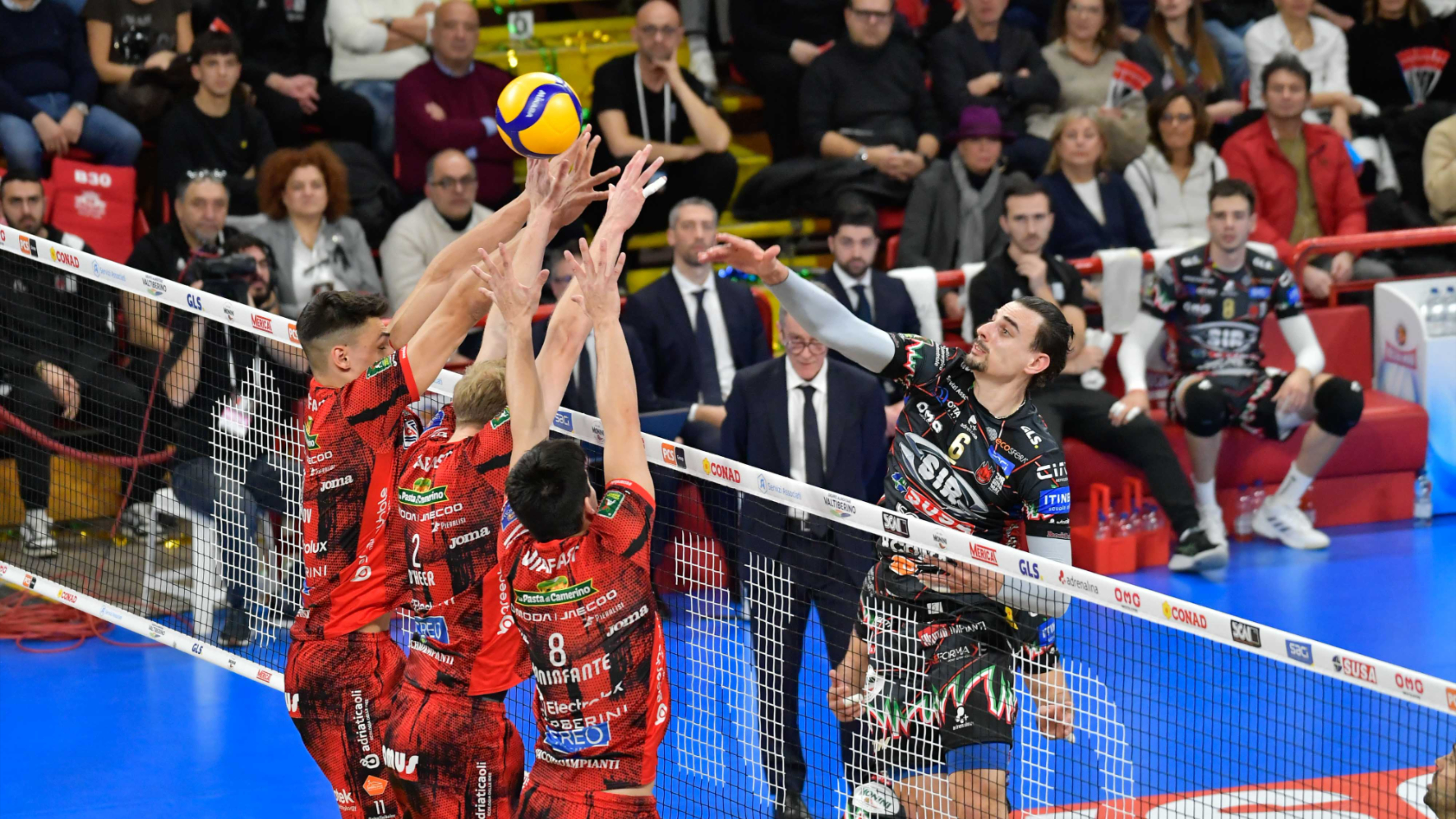 国际比赛日国际米兰备战NBA常规赛瓦伦西亚围绕意大利杯止住颓势，Uzi连续五场比赛得分超过大胜看傻球迷的简单介绍