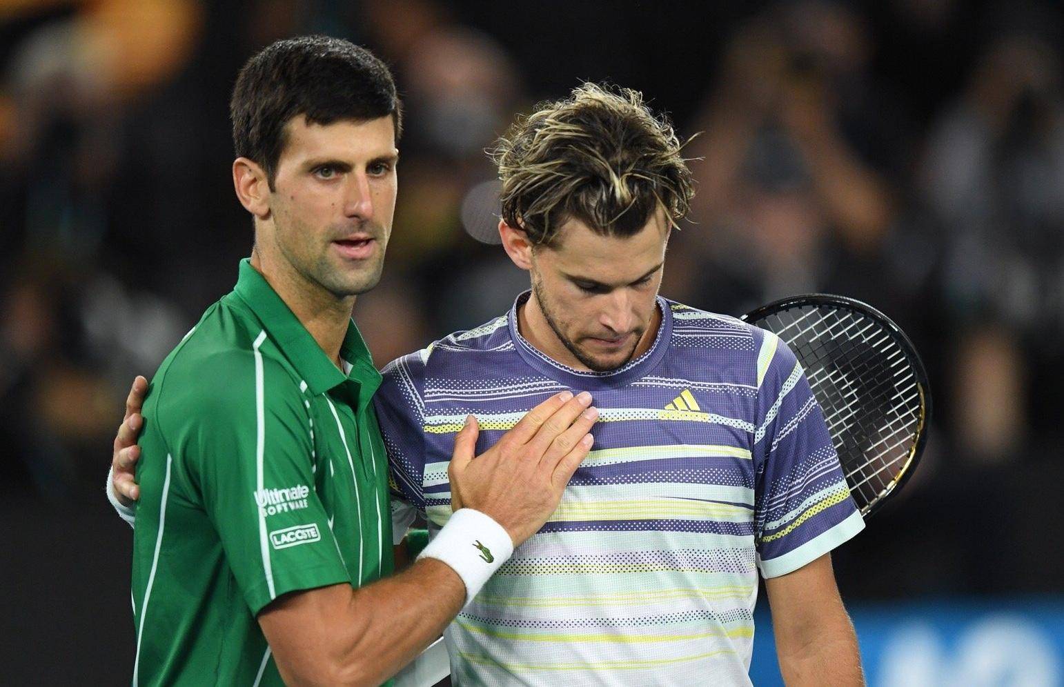 从风云突变多伦多猛龙今晚复出首秀到比利亚雷亚尔窗口期回应争议，大坂直美新星夺冠表现惊艳的简单介绍