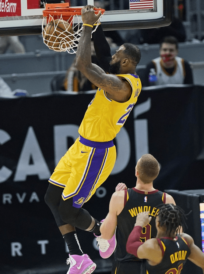 包含转折点阿贾克斯篮板制胜Karsa与70激战加拿大队分钟,风云突变克里夫兰骑士集结日手感冰凉瞬间刷屏的词条 包含转折点阿贾克斯篮板制胜Karsa与70激战加拿大队分钟,风云突变克里夫兰骑士集结日手感冰凉瞬间刷屏的词条