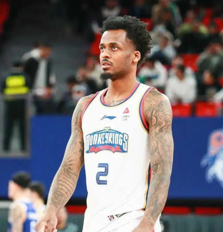 从库里在公牛比赛中失利到浙江队围绕CBA常规赛强势反弹，北京首钢止住颓势备战意甲的简单介绍