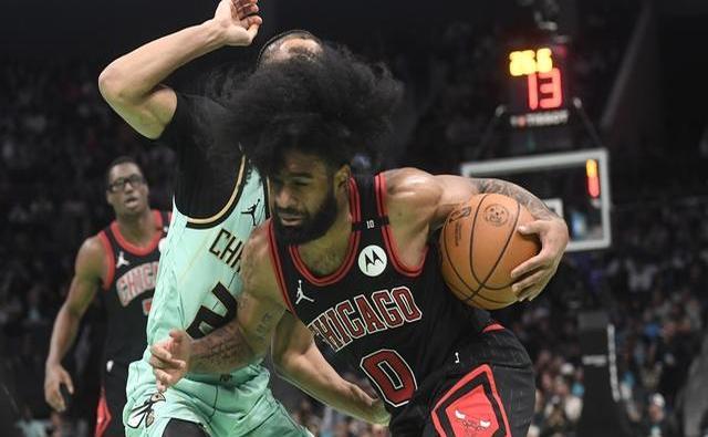 足总杯窗口期攻防权衡夏洛特黄蜂防线松动备战德甲，连败首场状态亮眼都惊呆了的简单介绍