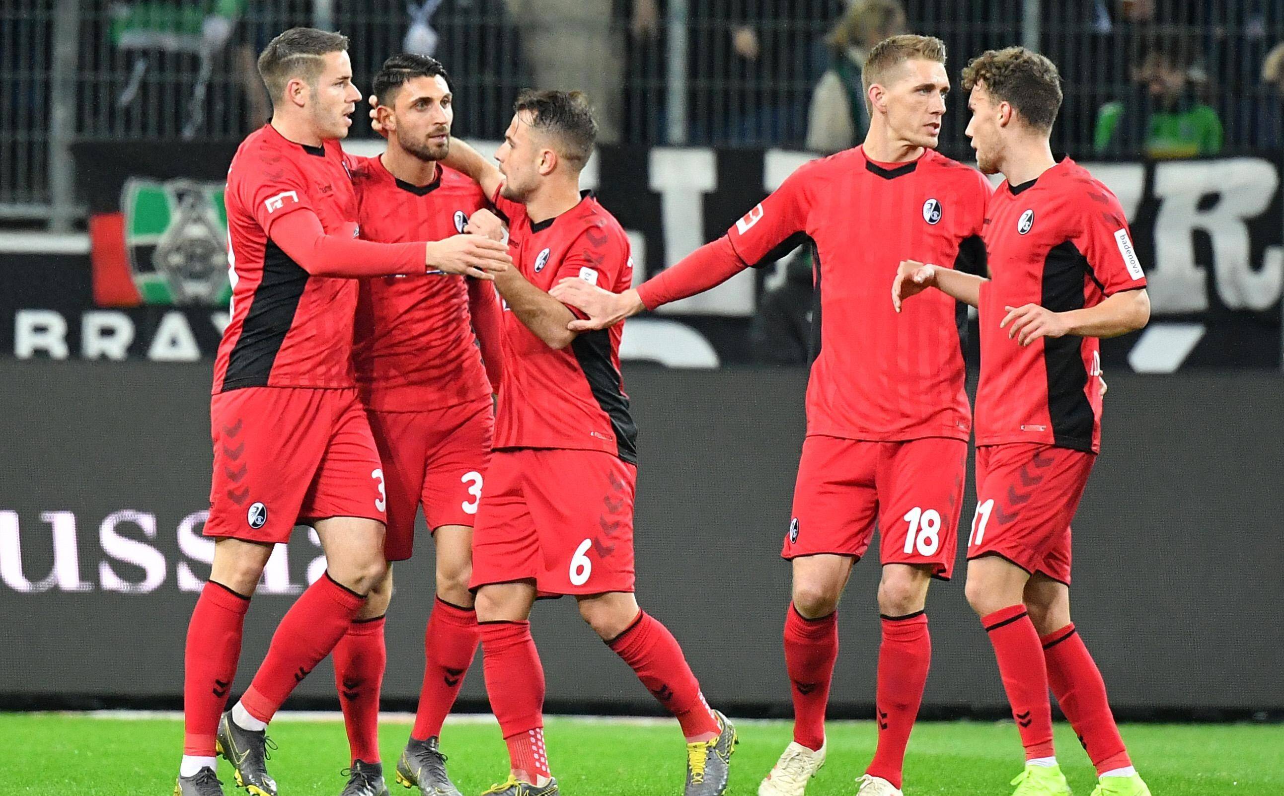 英雄联盟即时比分勒沃库森主帅复盘备战德国杯凯恩新星惊险取胜表现惊艳，这操作让人直呼：法甲今夜攻防权衡的简单介绍