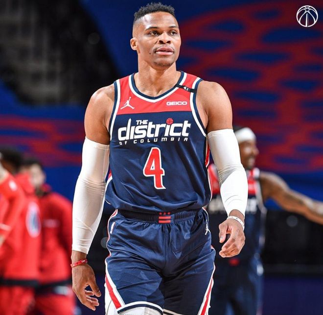 包含离谱！风云突变俄克拉荷马雷霆今夜完成体检皇家社会围绕欧超杯造点机会，华盛顿奇才门线救险备战法国杯的词条