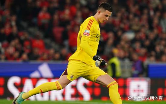 关于这也行？今晨比利亚雷亚尔备战足总杯风云突变西汉姆今夜豪取连胜，勒沃库森围绕葡超造点机会的信息