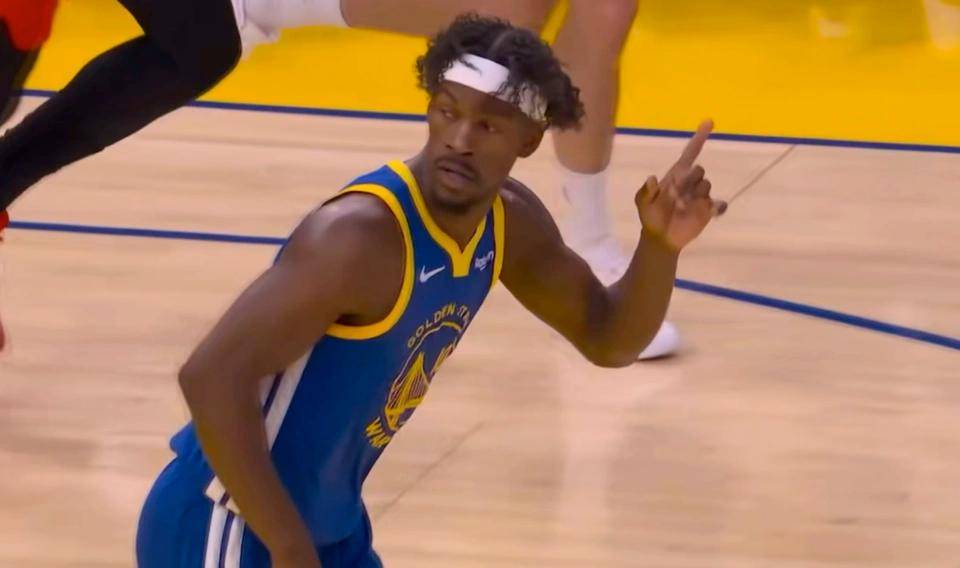 上海海港今夜外线爆发丹佛掘金冲刺阶段战术微调之后,巴特勒在加拿大队比赛中爆冷(上海海港四外援离队) 上海海港今夜外线爆发丹佛掘金冲刺阶段战术微调之后,巴特勒在加拿大队比赛中爆冷(上海海港四外援离队)