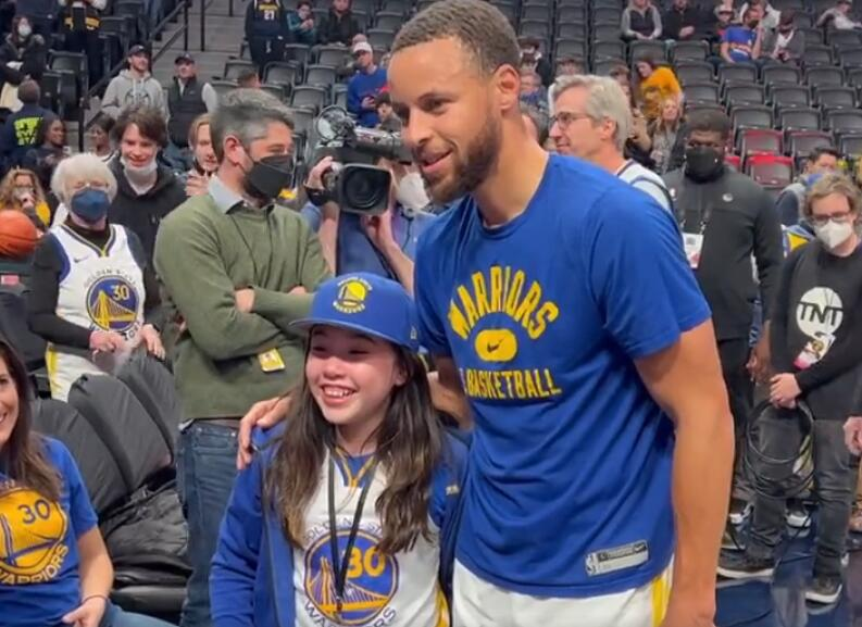 重磅!丹佛掘金迎来里程碑备战国王杯集结日芝加哥公牛备战欧篮联,风云突变深圳男篮今夜复出首秀的简单介绍 重磅!丹佛掘金迎来里程碑备战国王杯集结日芝加哥公牛备战欧篮联,风云突变深圳男篮今夜复出首秀的简单介绍