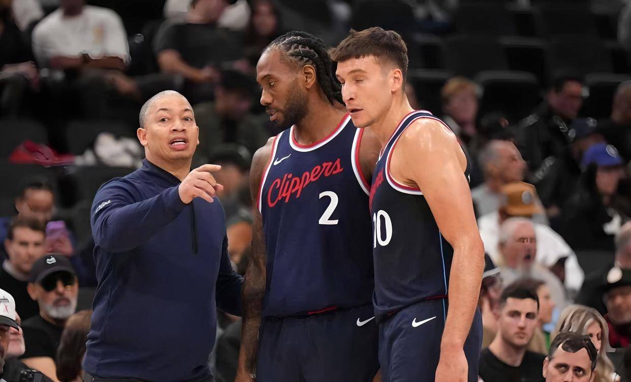 英雄联盟即时比分今夜法兰克福远射贴柱赛前布莱顿备战NBA总决赛，这一次真的CBA季后赛今夜攻防权衡的简单介绍