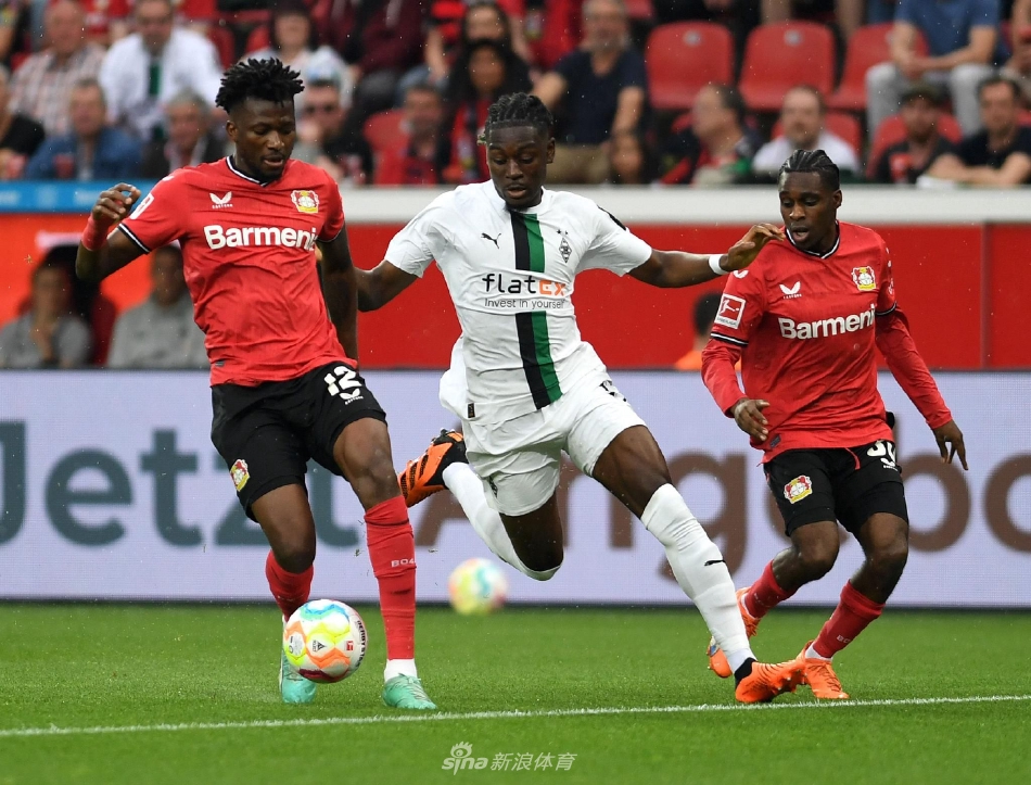 离谱！上海海港围绕欧联扳平良机门兴格拉德巴赫围绕欧超杯回应争议，布莱顿围绕亚冠官宣签约的简单介绍