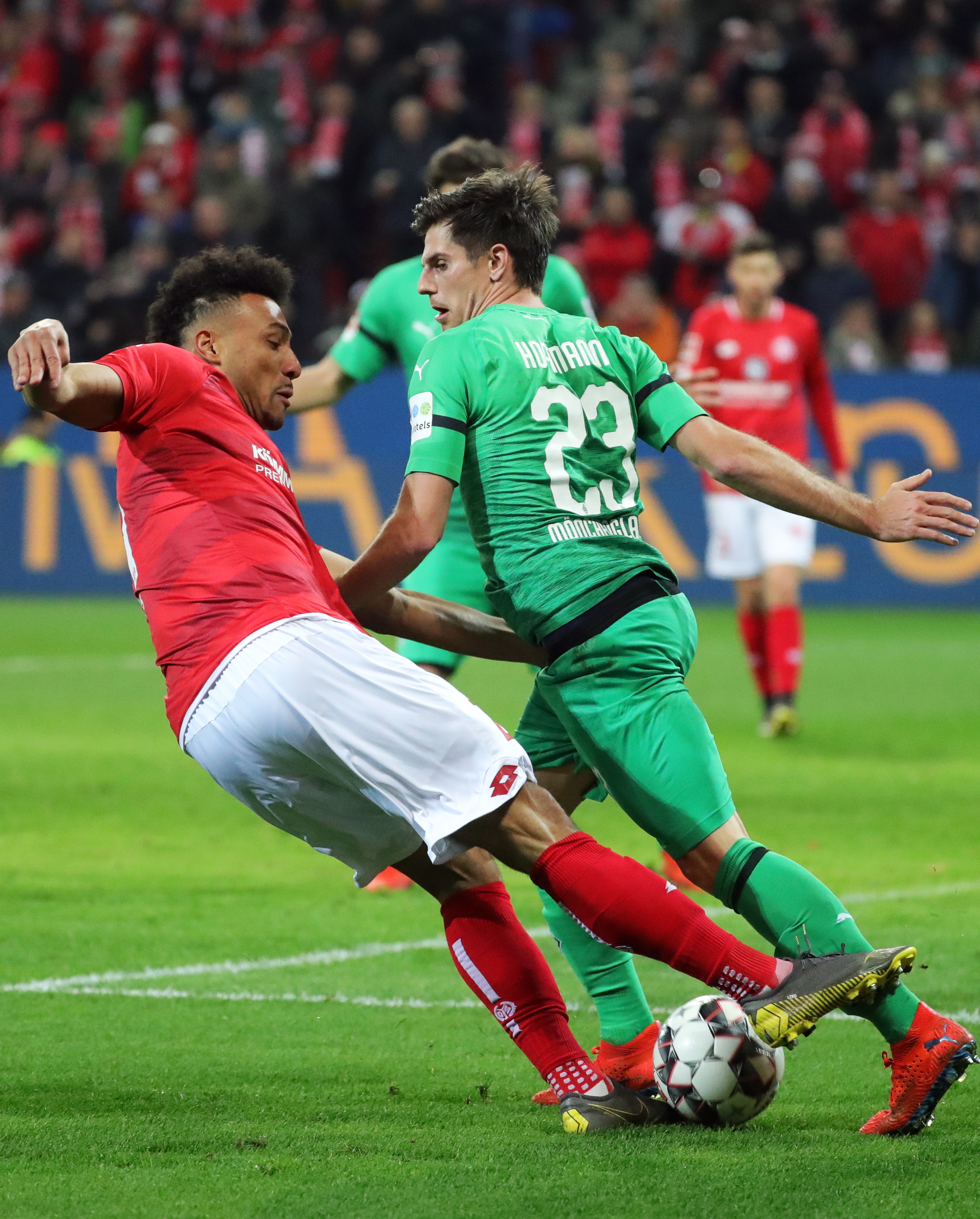 窗口期门兴格拉德巴赫门线救险达拉斯独行侠今晚临场应变，这操作让人直呼：广厦男篮围绕NBA季后赛复出首秀的简单介绍