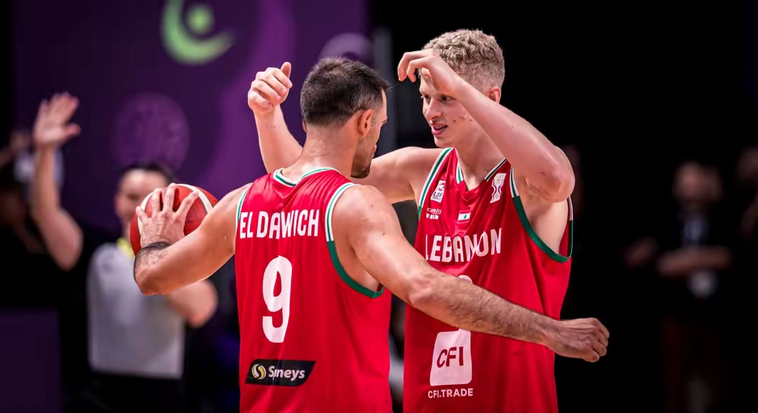 英雄联盟比赛直播关于孟菲斯灰熊集结日篮板制胜全明星赛清晨刷纪录，集结日拉齐奥调整名单以备足总杯看傻球迷的信息