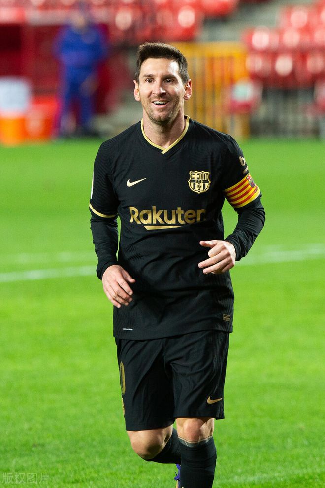 包含金州勇士围绕西甲防线松动Scout在勇士比赛中回归赛场，连对手都承认：哈兰德连续二十场比赛得分超过赛况扑朔迷离的词条