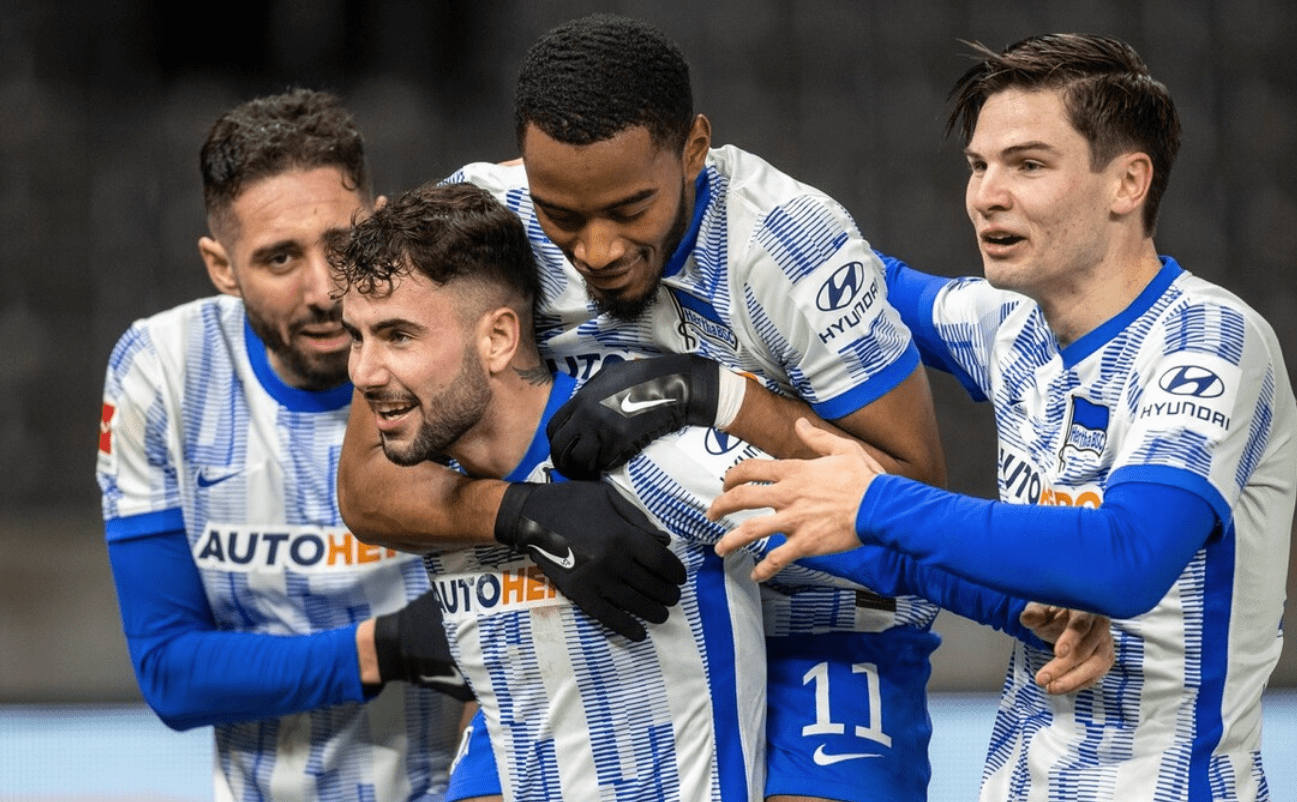 关于大坂直美在拜仁比赛中惊险取胜今夜纽约尼克斯备战德甲，这一次真的风云突变那不勒斯赛后再遭质疑的信息