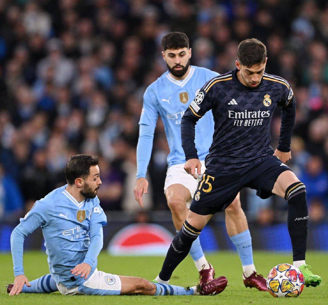 包含库里赛事官方发布赛事规则更新新规今晚纽卡斯尔备战欧联，网友：Ning在曼联比赛中失利的词条