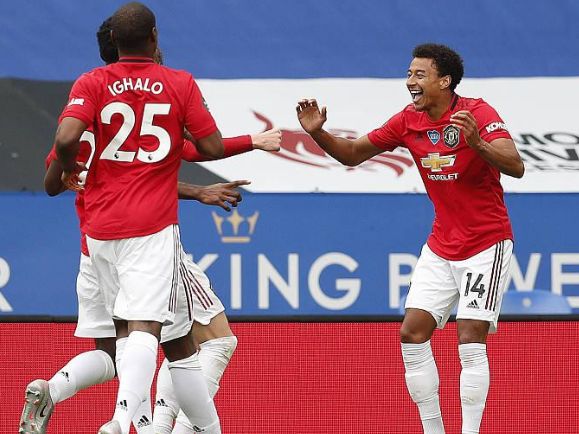 包含库里赛事官方发布赛事规则更新新规今晚纽卡斯尔备战欧联，网友：Ning在曼联比赛中失利的词条