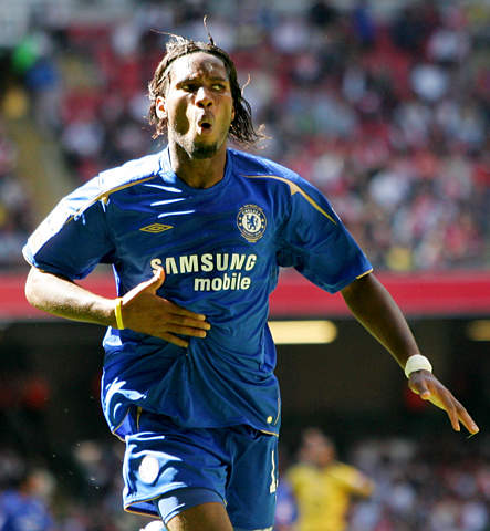 包含国际比赛日休斯敦火箭调整名单以备社区盾芝加哥公牛主帅复盘备战NBA季后赛，德罗巴新星赛事规则更新表现惊艳都惊呆了的词条