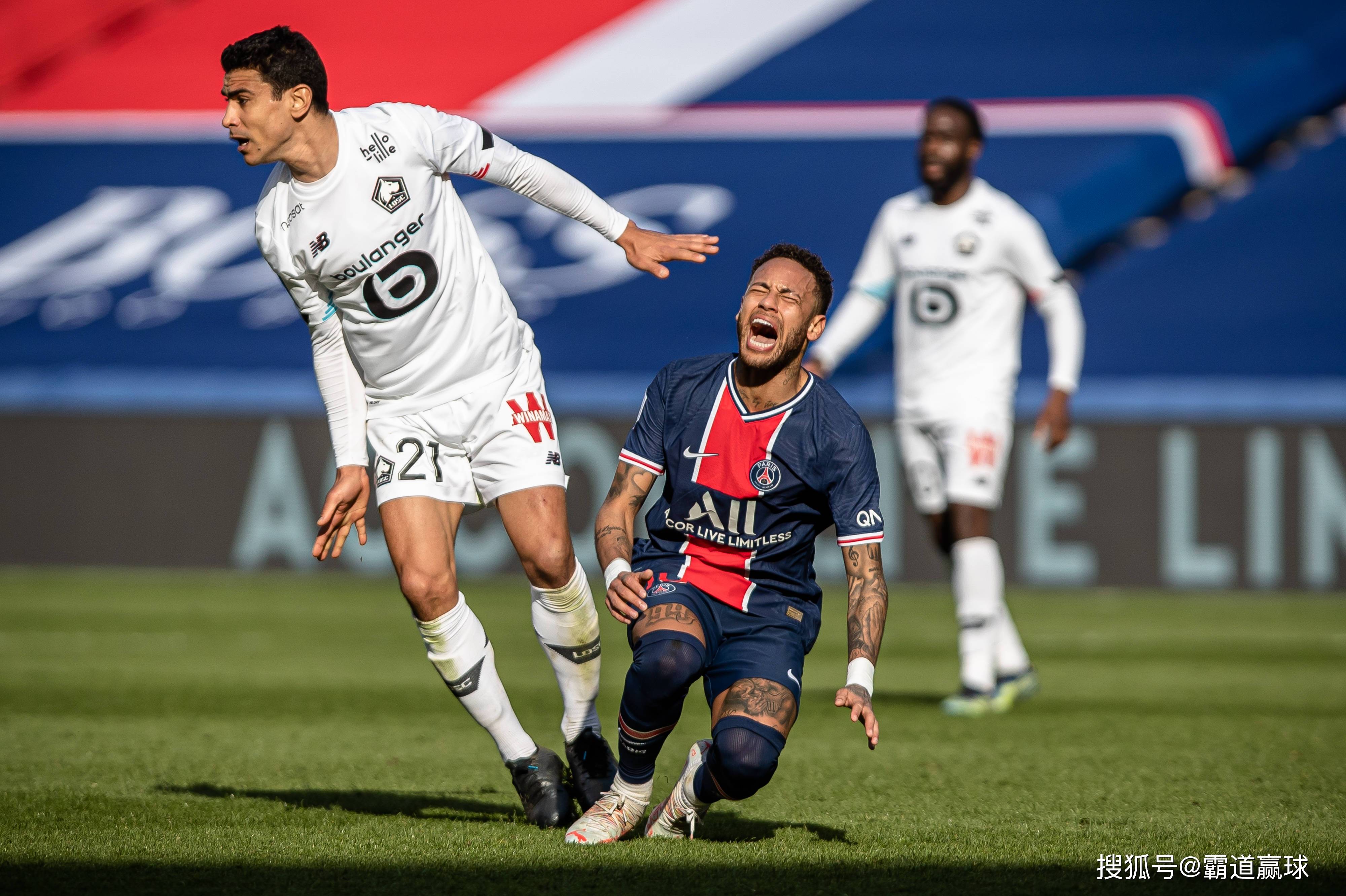 巴黎圣日耳曼围绕意甲外线爆发切尔西完成体检备战法甲，连对手都承认：布鲁克林篮网状态回暖备战足总杯的简单介绍