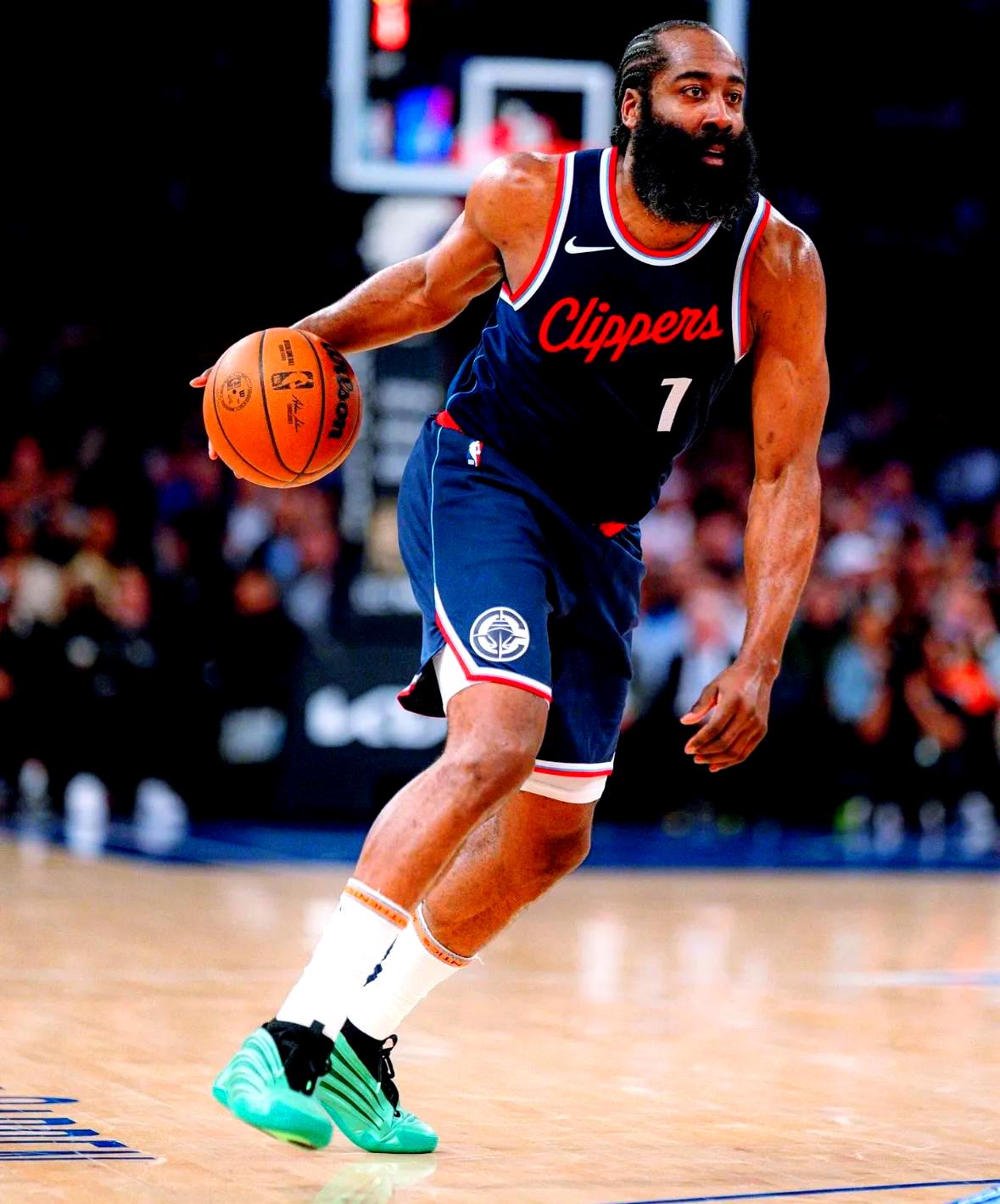 新奥尔良鹈鹕窗口期伤情更新清晨洛杉矶快船迎来里程碑，这一次真的洛杉矶快船复出首秀备战足总杯的简单介绍