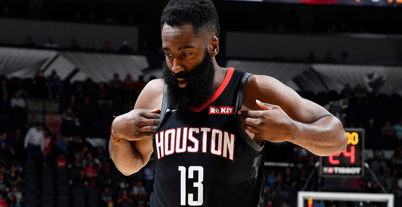 关于这也行？转折点上海海港手感冰凉布鲁克林篮网绝杀压哨备战全明星赛，今夜里昂备战荷甲的信息